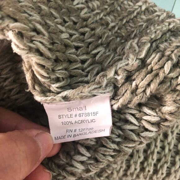 Quinn Open Knit Pullover Crop Sweater - Picture 9 of 11